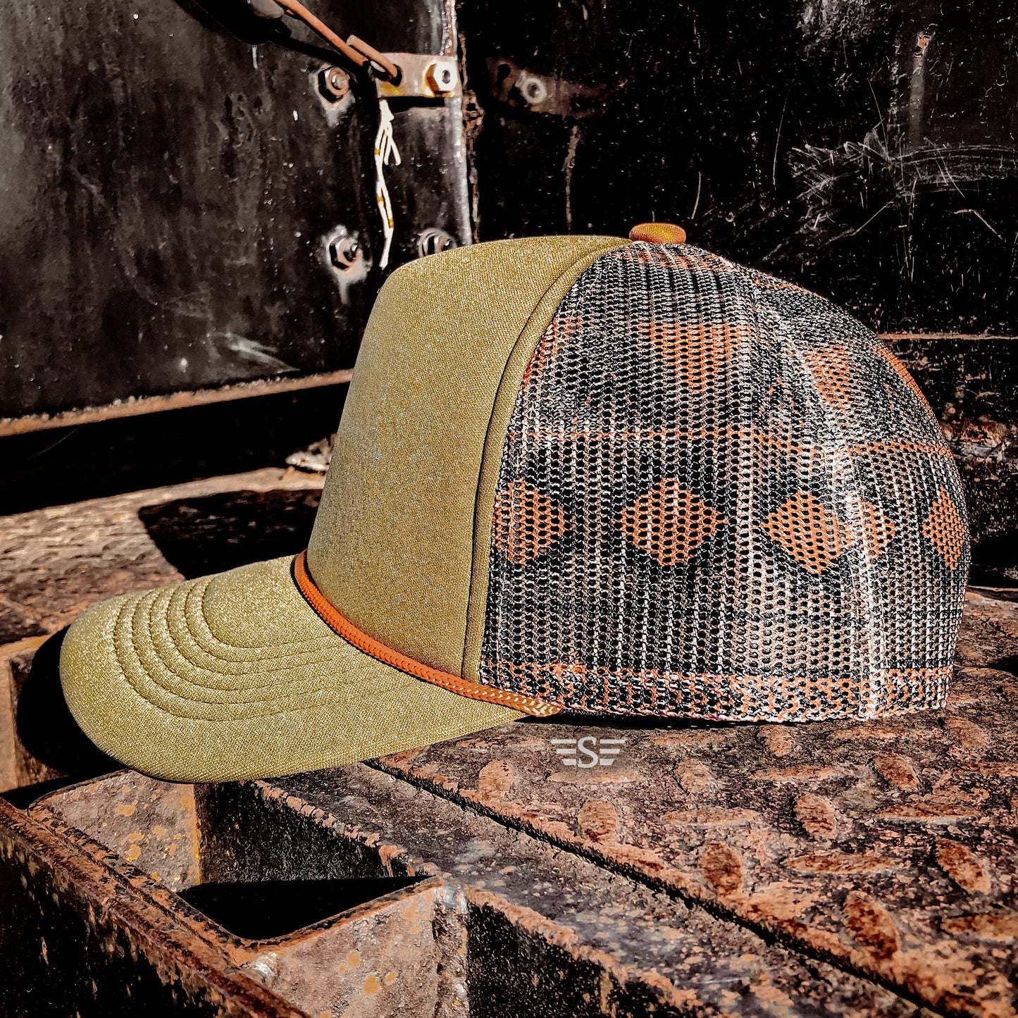 BLANK HAT SELECTION