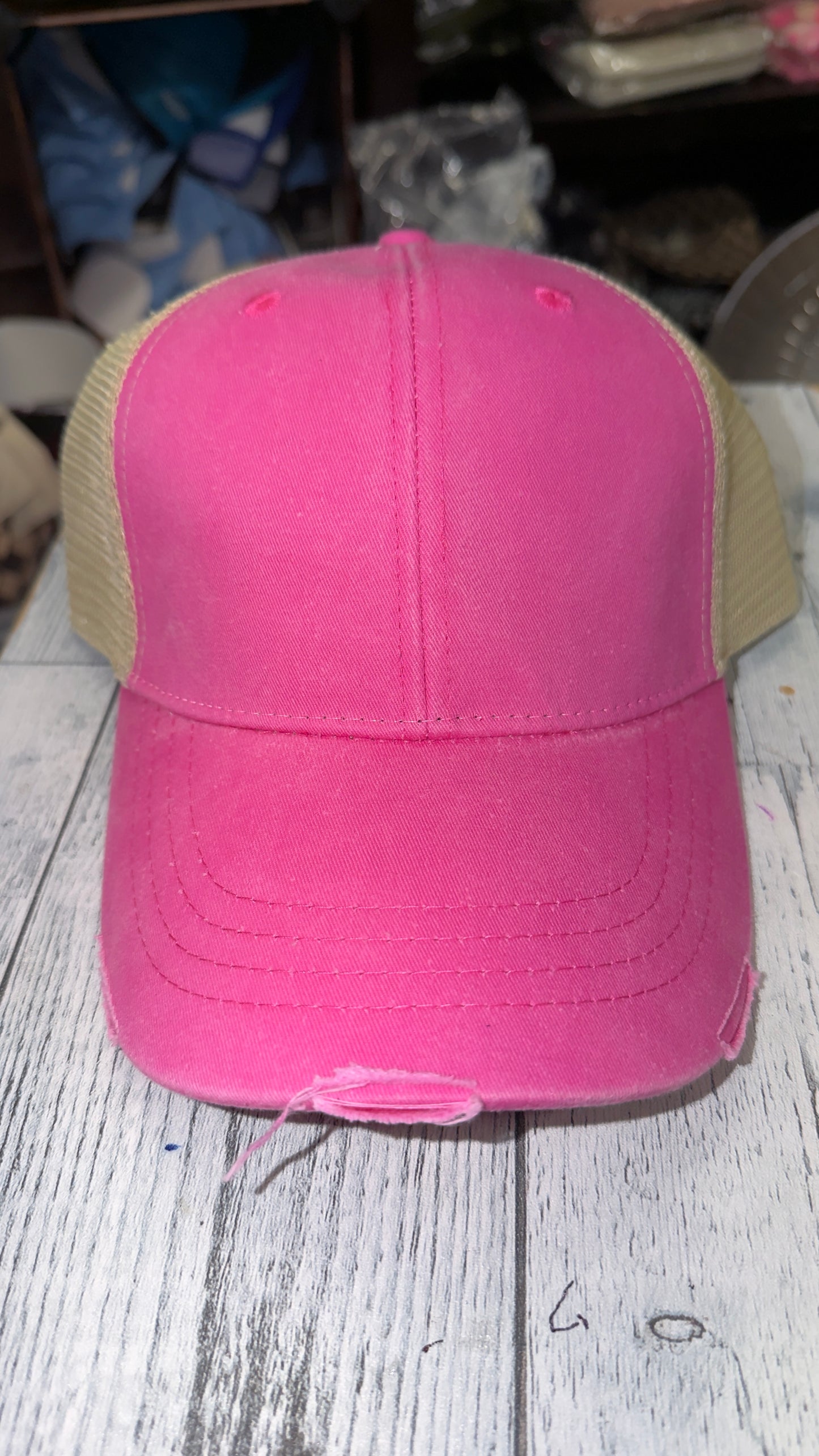 BLANK HAT SELECTION
