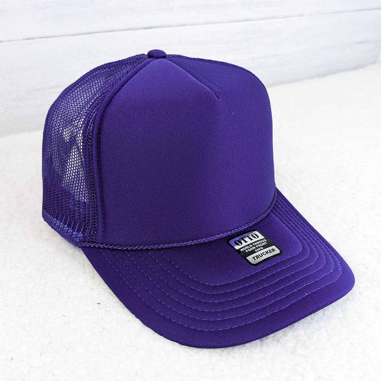 BLANK HAT SELECTION