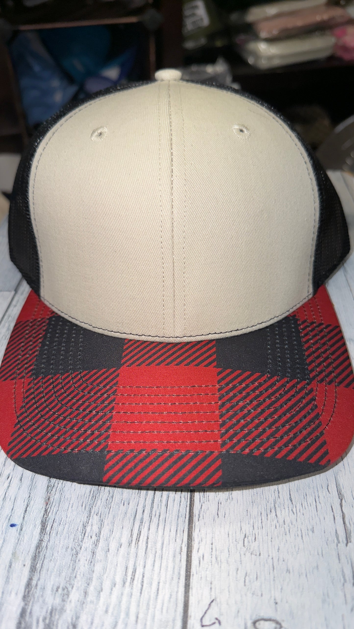 BLANK HAT SELECTION
