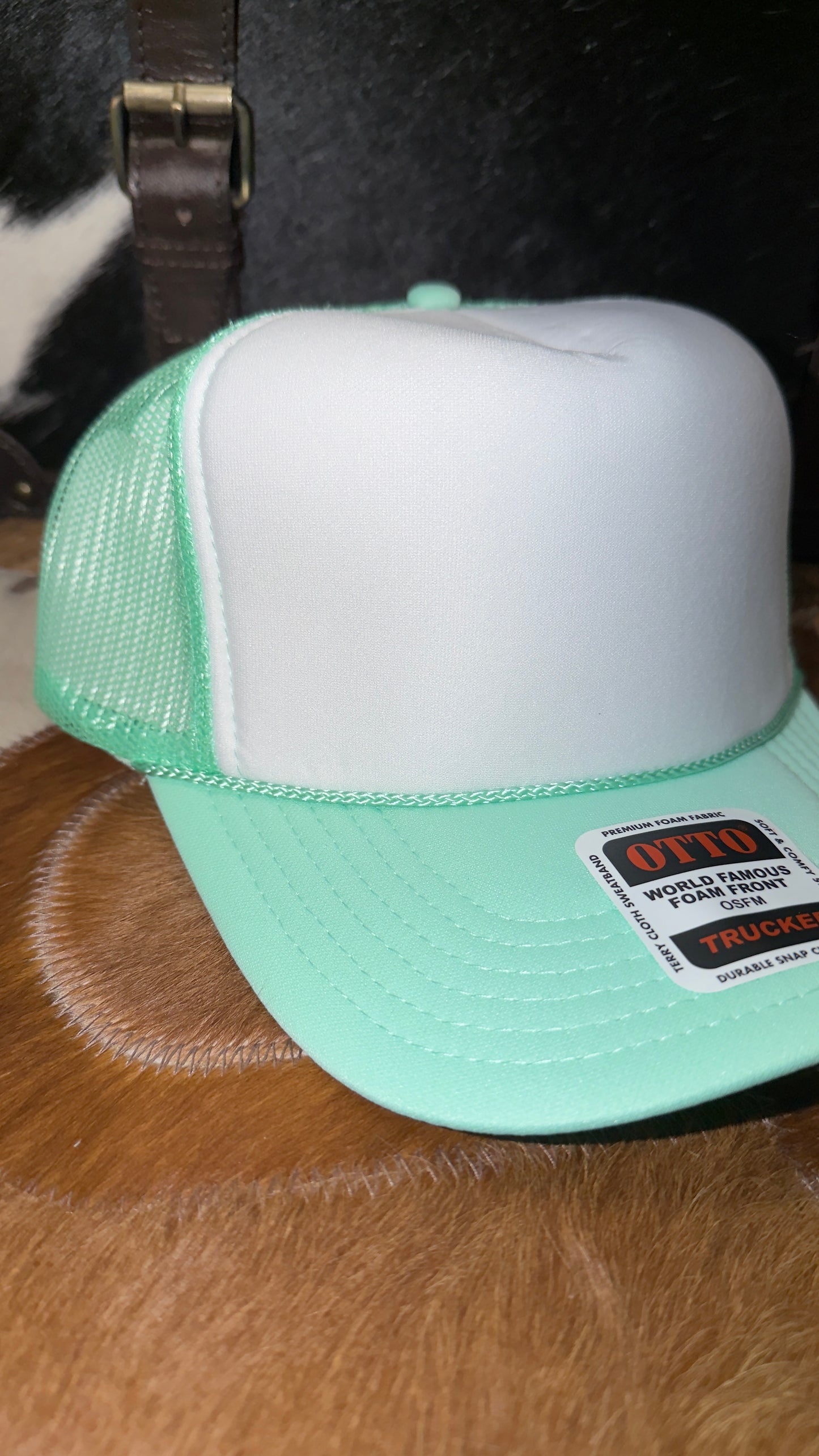 BLANK HAT SELECTION
